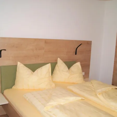 In Ruhiger Lage- Panorama Terrasse, 2 Sz, Rollstuhlfreundlich Apartment Pollauberg