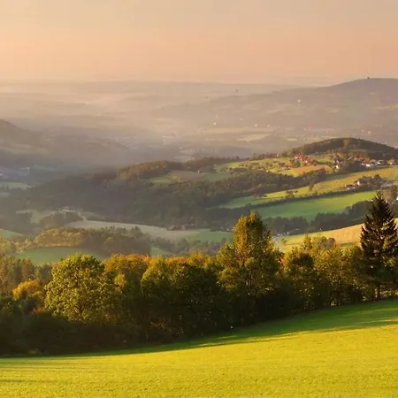 In Ruhiger Lage- Panorama Terrasse, 2 Sz, Rollstuhlfreundlich * Pollauberg