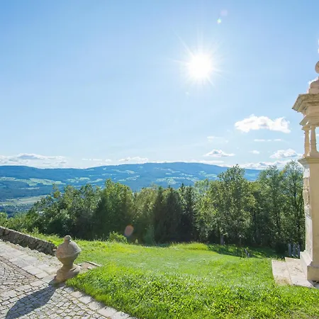 Apartment In Ruhiger Lage- Panorama Terrasse, 2 Sz, Rollstuhlfreundlich