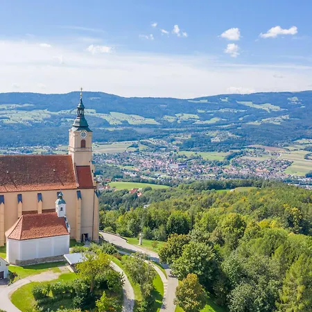 Apartment In Ruhiger Lage- Panorama Terrasse, 2 Sz, Rollstuhlfreundlich Pollauberg
