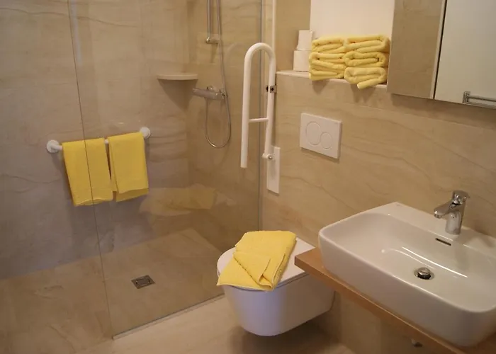 In Ruhiger Lage- Panorama Terrasse, 2 Sz, Rollstuhlfreundlich Appartamento *